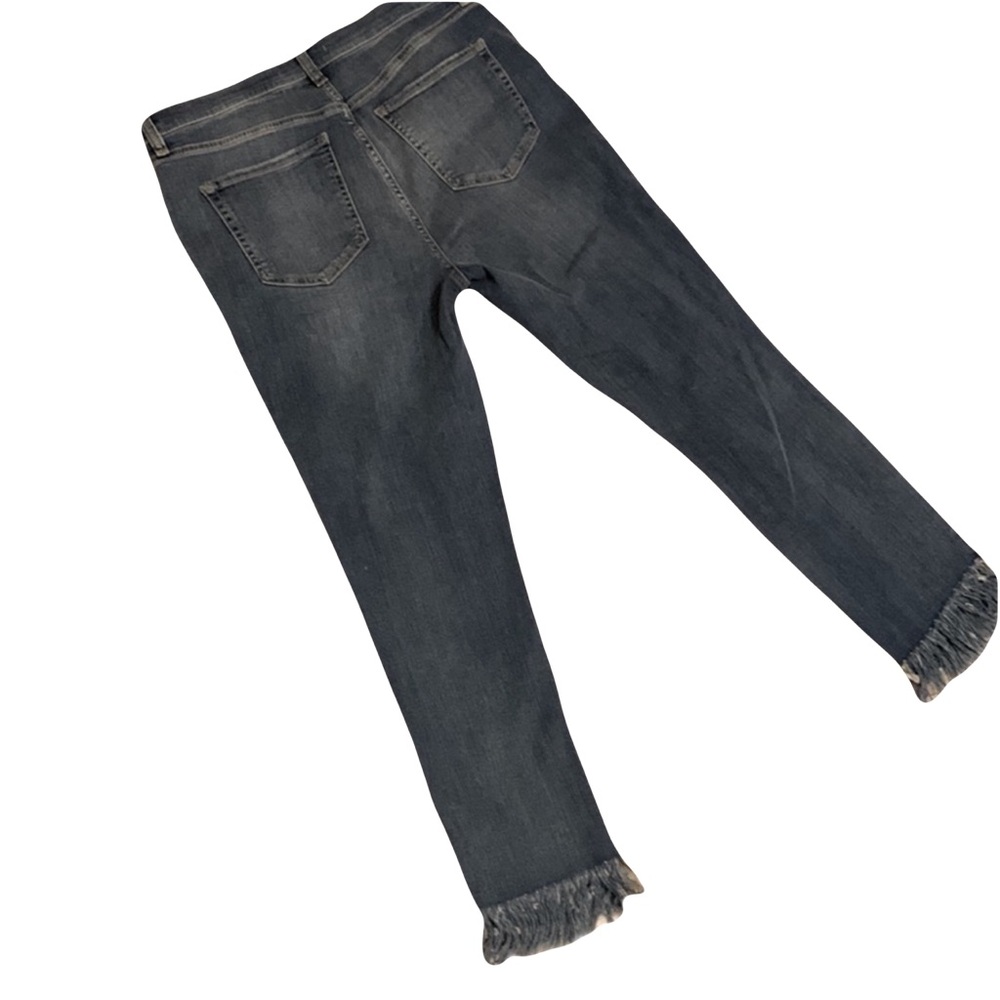 FREE PEOPLE Frayed Jeans - Picture 2 of 2